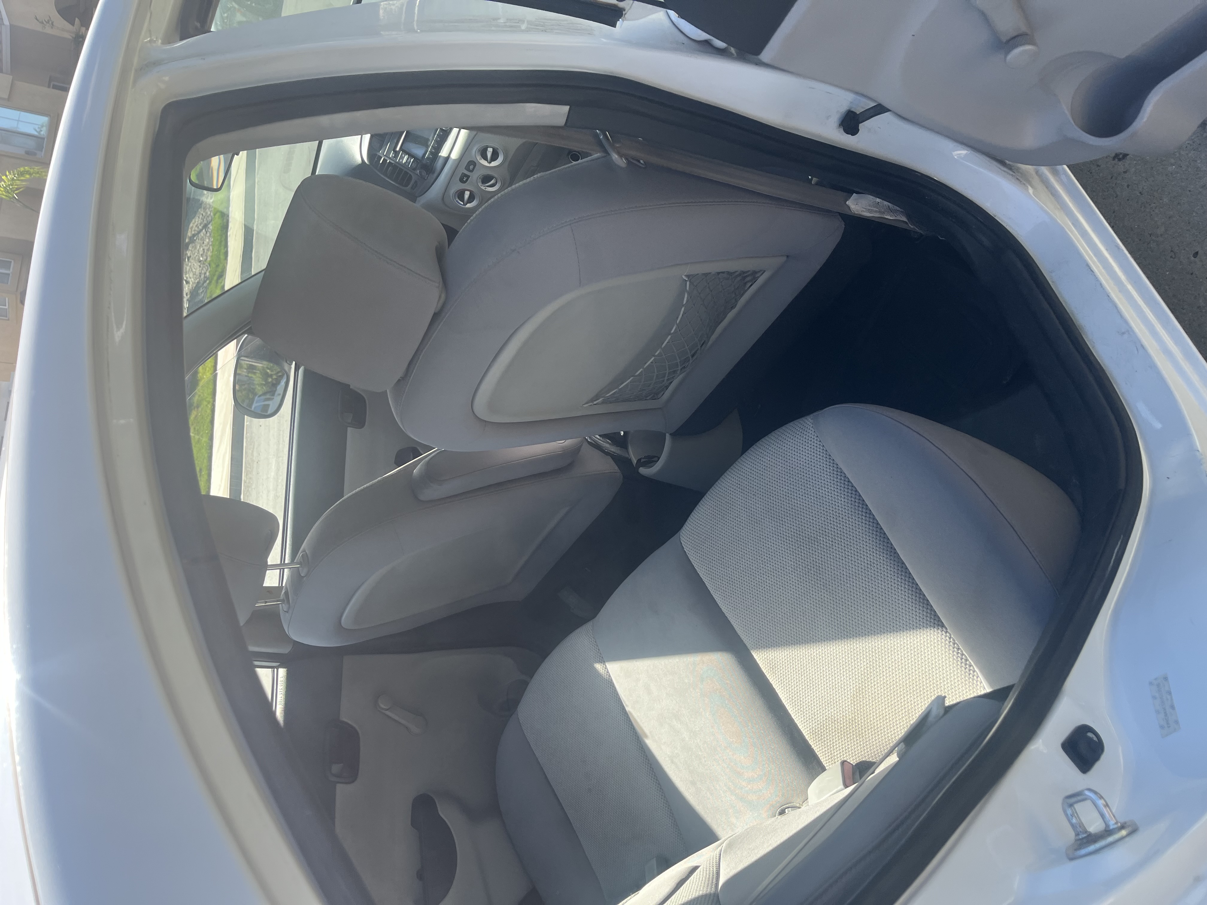 Used 2011 Hyundai Accent GLS FWD image 9