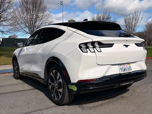 Used 2023 Ford Mustang Mach-E Premium image 4