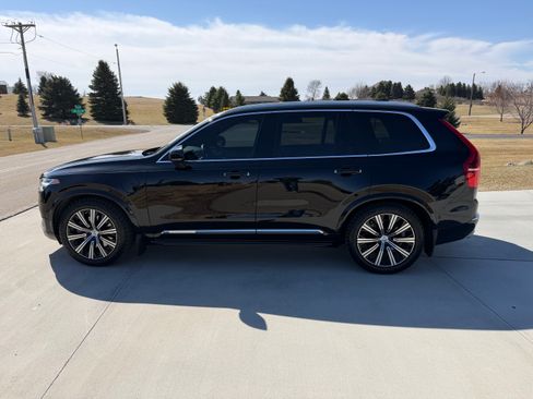 Used 2020 Volvo XC90 T8 Inscription image 10
