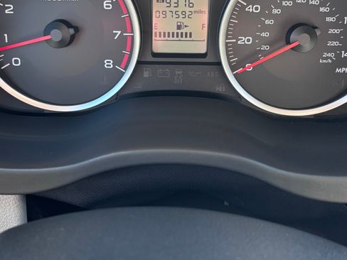 Used 2016 Subaru Forester 2.5i w/ Alloy Wheel Package image 12