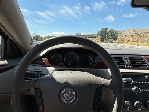 Used 2006 Buick Lucerne CX image 10