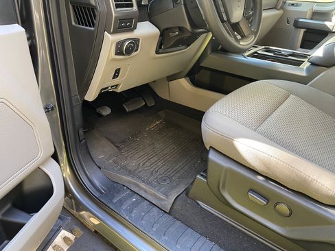 Used 2021 Ford F250 XLT w/ Tremor Off-Road Package image 16