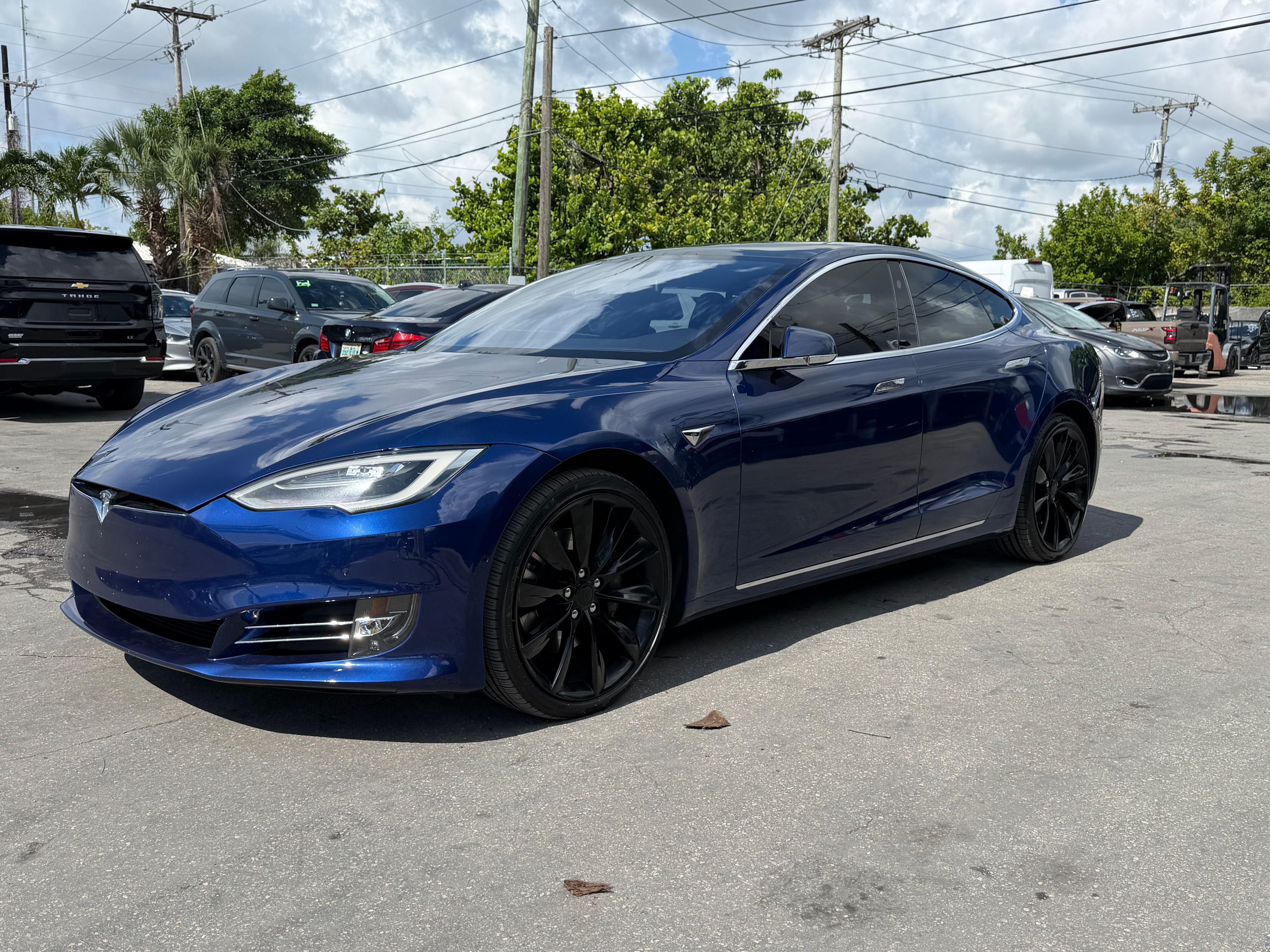 Used 2020 Tesla Model S Long Range Plus AWD/4WD image 1