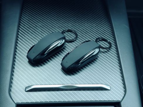 Used 2017 Tesla Model X 100D image 13