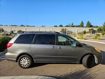 Used 2004 Toyota Sienna LE