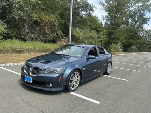 Used 2009 Pontiac G8 GT w/ Premium Package image 6