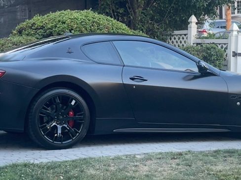 Used 2013 Maserati GranTurismo Sport RWD image 2