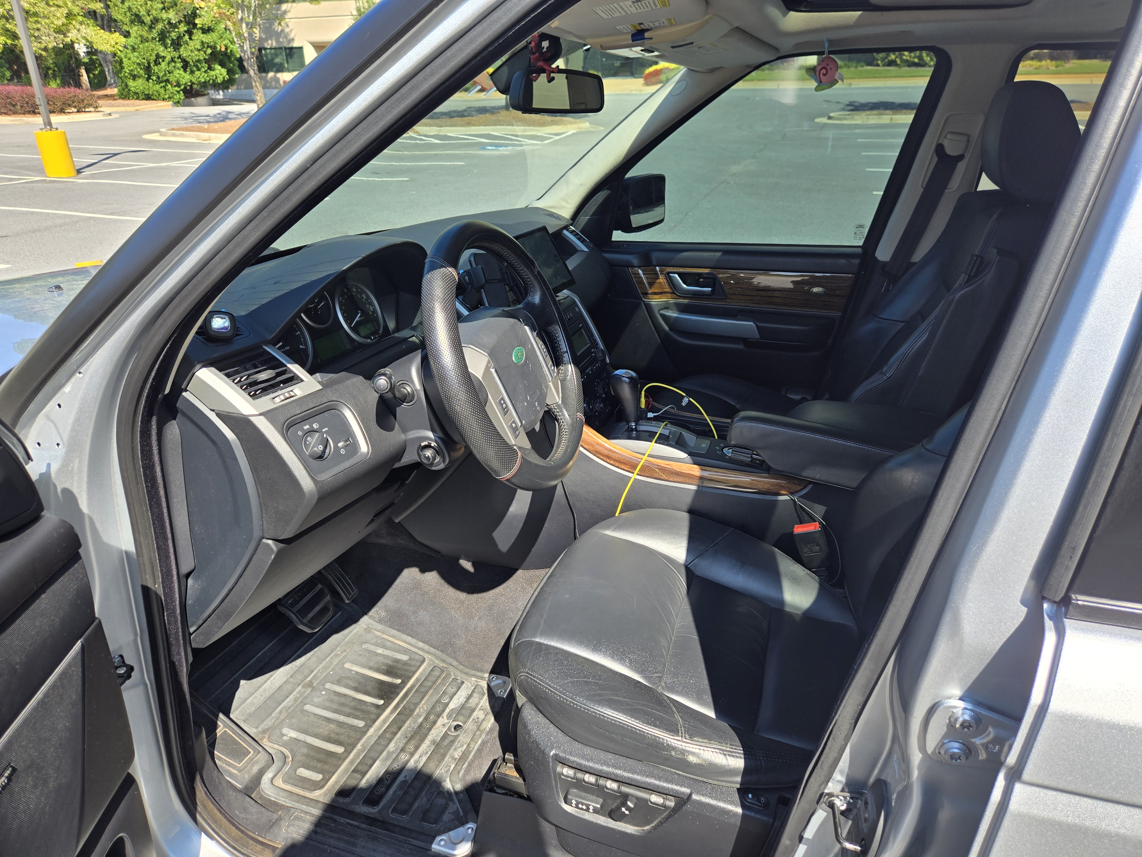 Used 2008 Land Rover Range Rover Sport HSE AWD/4WD image 23
