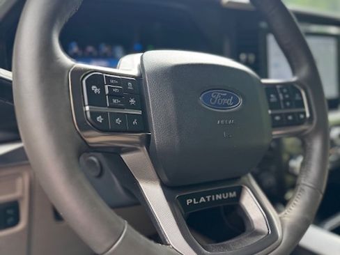 Used 2025 Ford F150 Platinum w/ Equipment Group 703A Plus AWD/4WD image 8