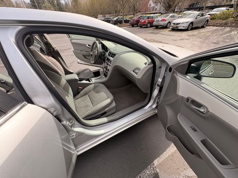 Used 2012 Chevrolet Malibu LS image 16
