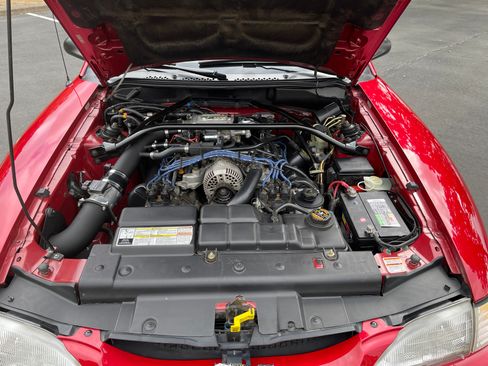 Used 1996 Ford Mustang GT RWD image 26