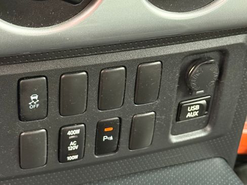 Used 2014 Toyota FJ Cruiser 4WD w/ Trail Teams Ultimate Edition image 17