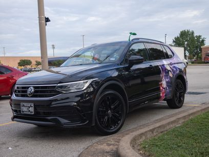 Used 2022 Volkswagen Tiguan SE R-Line