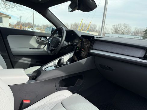 Used 2024 Polestar Polestar 2 w/ Pilot Pack image 16