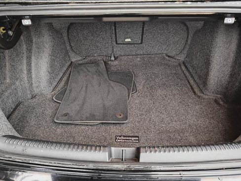 Used 2012 Volkswagen Jetta TDI image 13