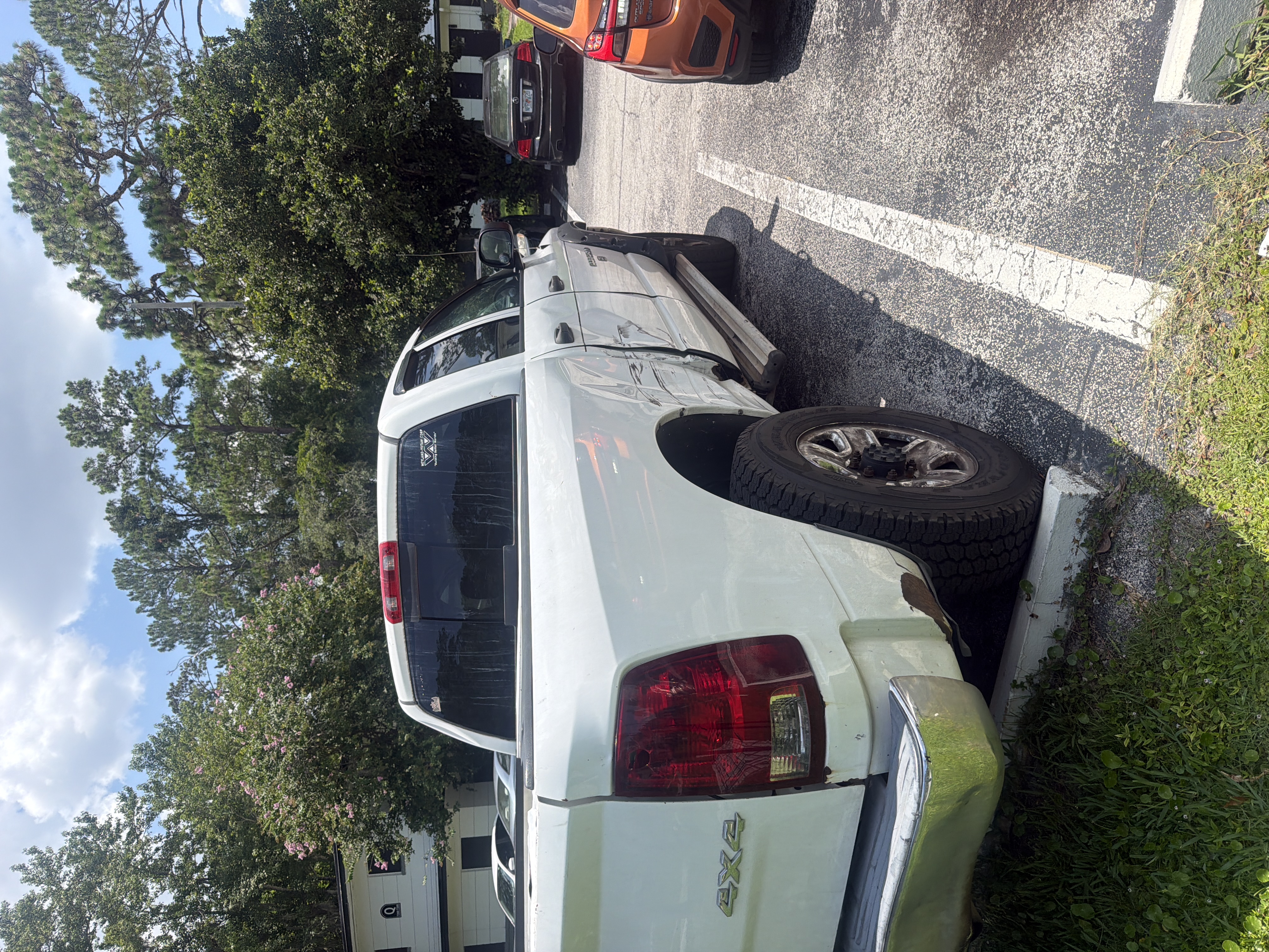Used 2004 Dodge Ram 2500 Truck SLT w/ Trailer Tow Group AWD/4WD image 4