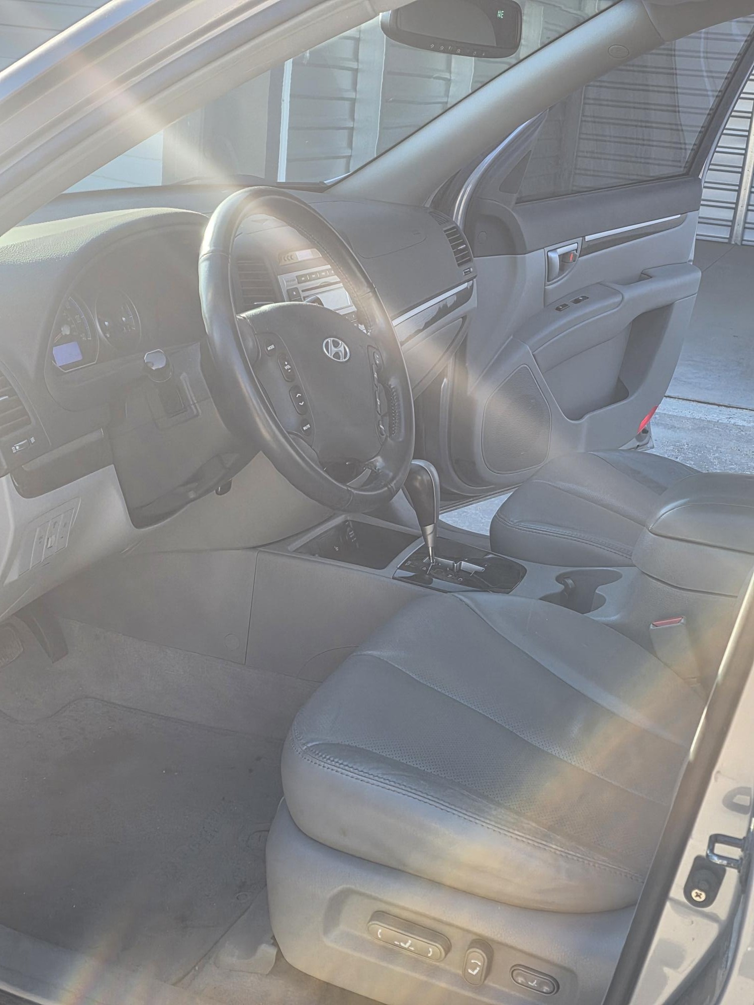 Used 2007 Hyundai Santa Fe SE FWD image 14