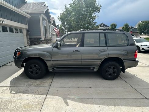 Used 2000 Toyota Land Cruiser AWD/4WD image 5