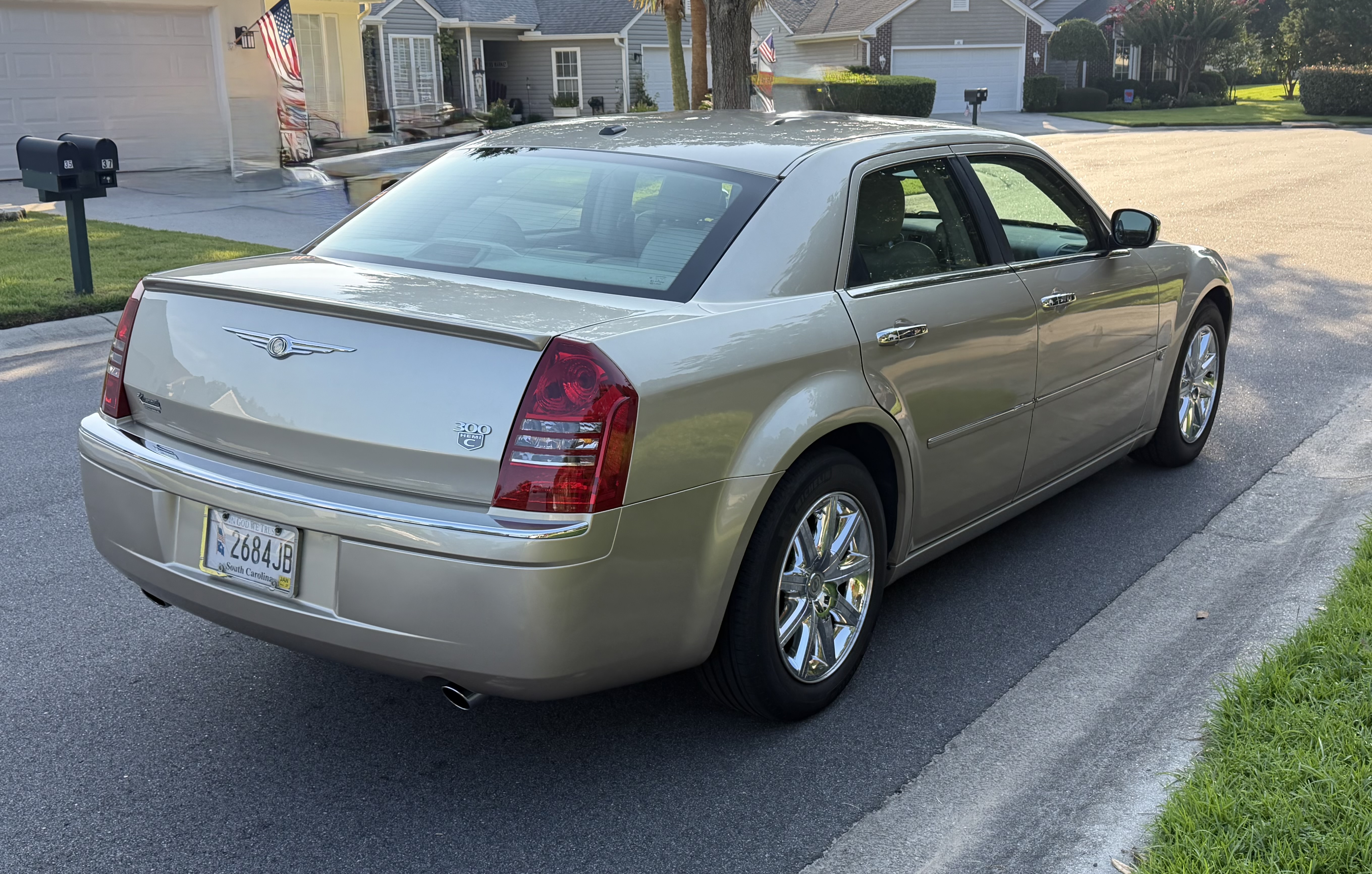 Used 2007 Chrysler 300 C RWD image 9