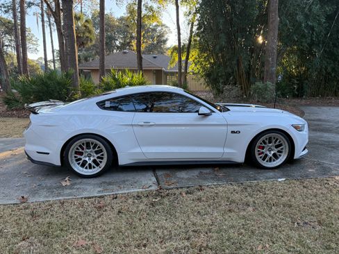 Used 2015 Ford Mustang GT Premium w/ Equipment Group 401A image 10