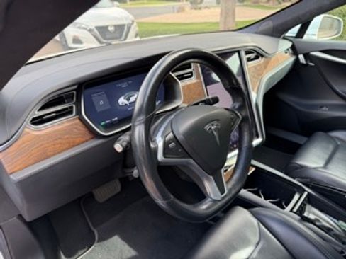 Used 2018 Tesla Model S 75D image 8