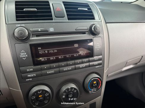 Used 2011 Toyota Corolla S image 4