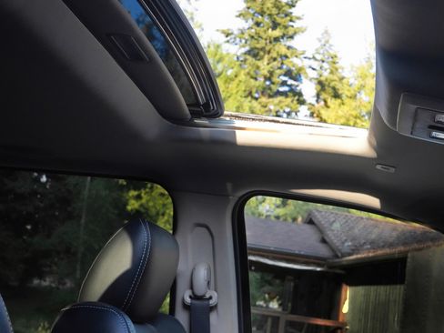Used 2018 RAM 2500 Laramie w/ Convenience Group AWD/4WD image 14