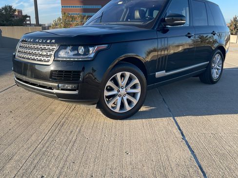 Used 2017 Land Rover Range Rover HSE image 1