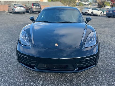 Used 2020 Porsche 718 Cayman S RWD image 8