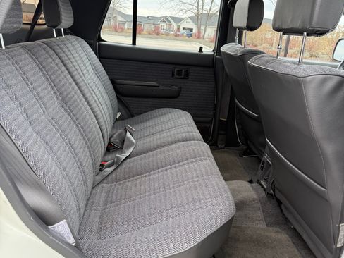 Used 1994 Toyota 4Runner SR5 image 6