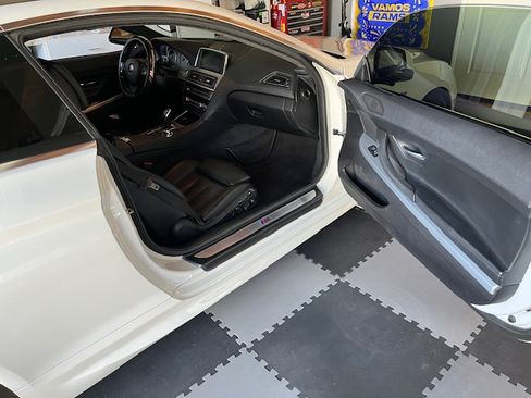 Used 2012 BMW 650i Coupe image 6