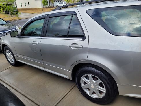 Used 2004 Cadillac SRX w/ Preferred Equipment Group image 21