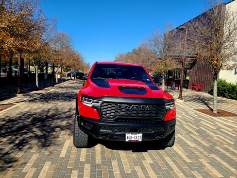 Used 2025 RAM 1500 RHO w/ RHO Level 1 Equipment Group image 4