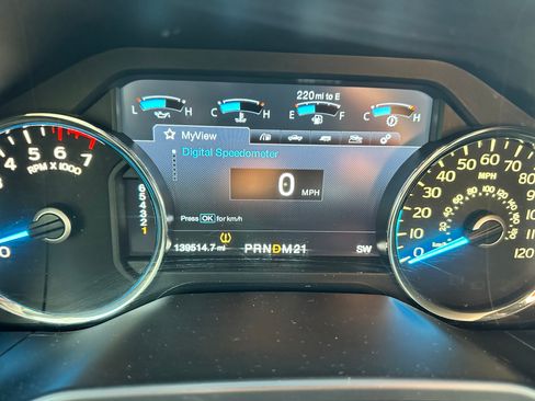 Used 2016 Ford F150 Platinum w/ Technology Package image 14