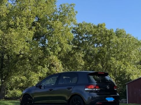 Used 2013 Volkswagen Golf R 4-Door AWD/4WD image 11