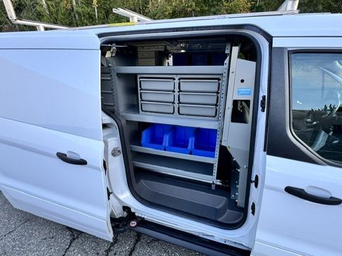 Used 2021 Ford Transit Connect XLT FWD image 19