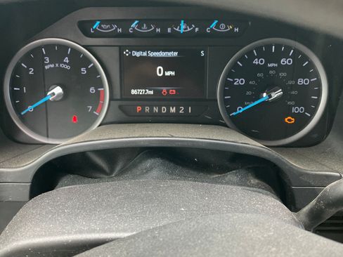 Used 2020 Ford F250 XL w/ STX Appearance Package AWD/4WD image 8