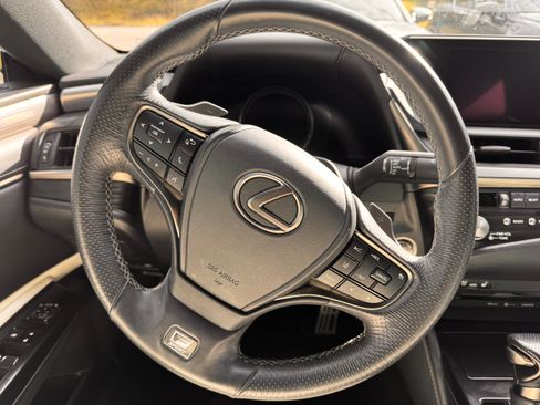 Used 2021 Lexus ES 350 F Sport w/ Special Edition image 16