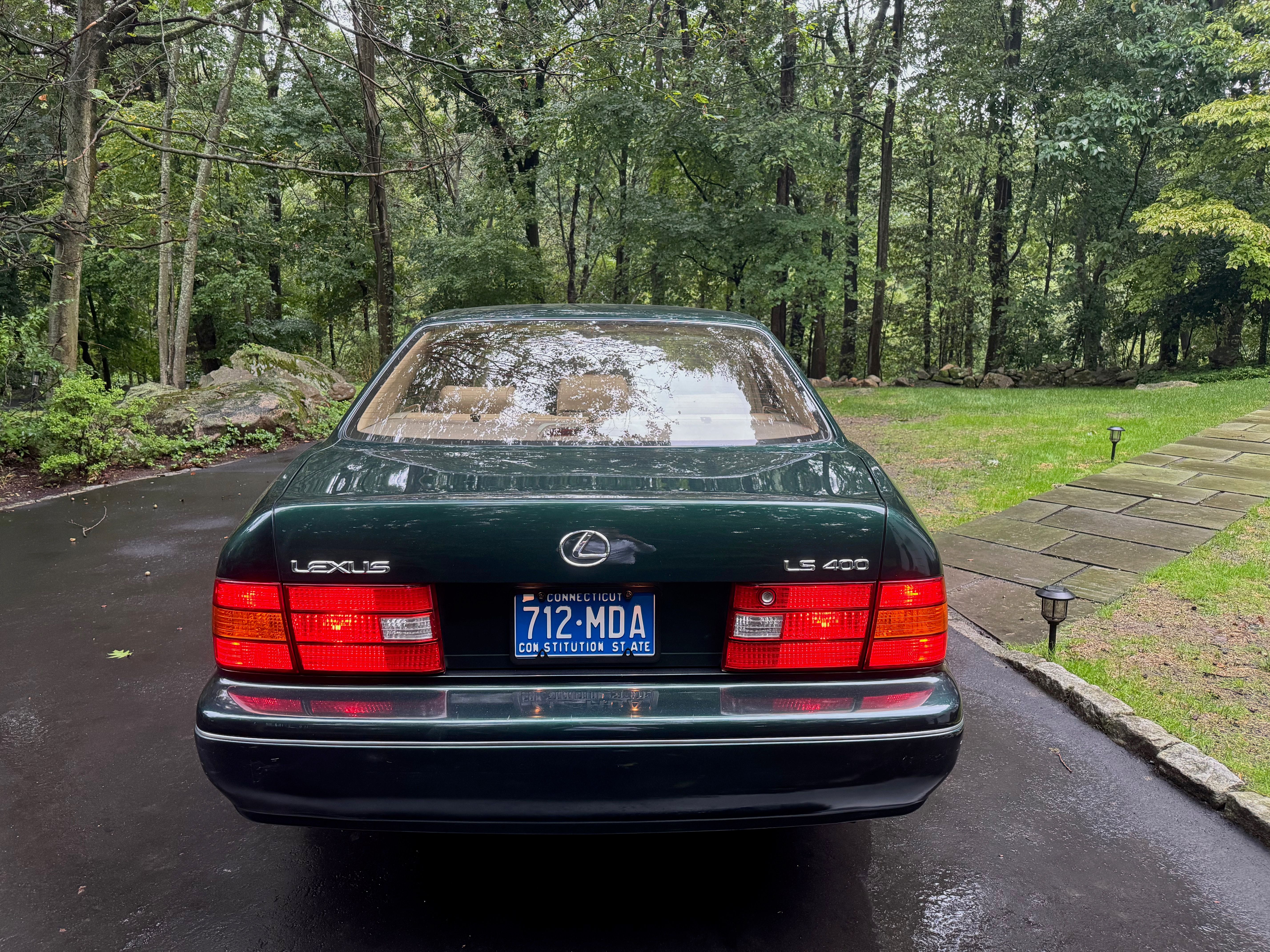 Used 1998 Lexus LS 400 RWD image 9