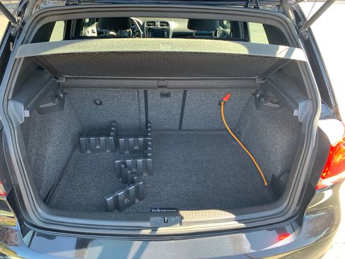 Used 2012 Volkswagen GTI 4-Door image 14