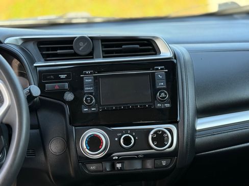 Used 2015 Honda Fit LX image 6