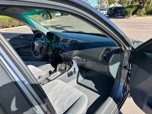 Used 2004 Honda Civic LX image 11