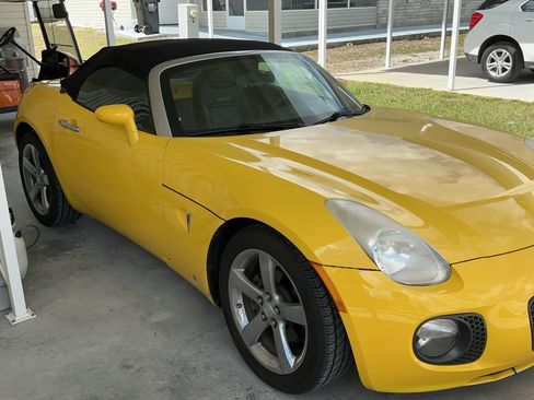 Used 2009 Pontiac Solstice GXP w/ Premium Package image 5
