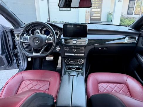 Used 2016 Mercedes-Benz CLS 550 image 11
