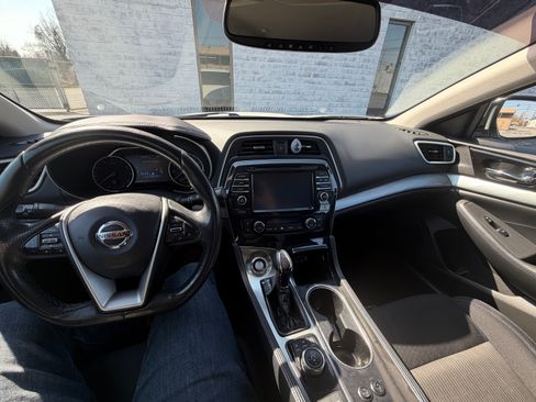 Used 2016 Nissan Maxima 3.5 S image 3