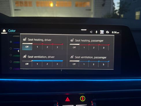 Used 2022 BMW X5 xDrive45e w/ M Sport Package AWD/4WD image 14