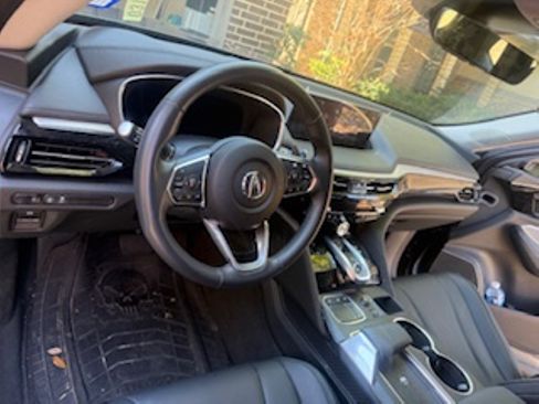 Used 2024 Acura MDX SH-AWD image 4