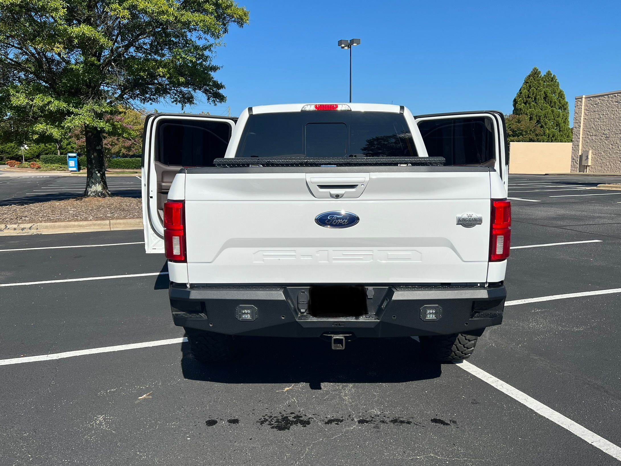 Used 2019 Ford F150 King Ranch w/ Equipment Group 601A Luxury AWD/4WD image 23