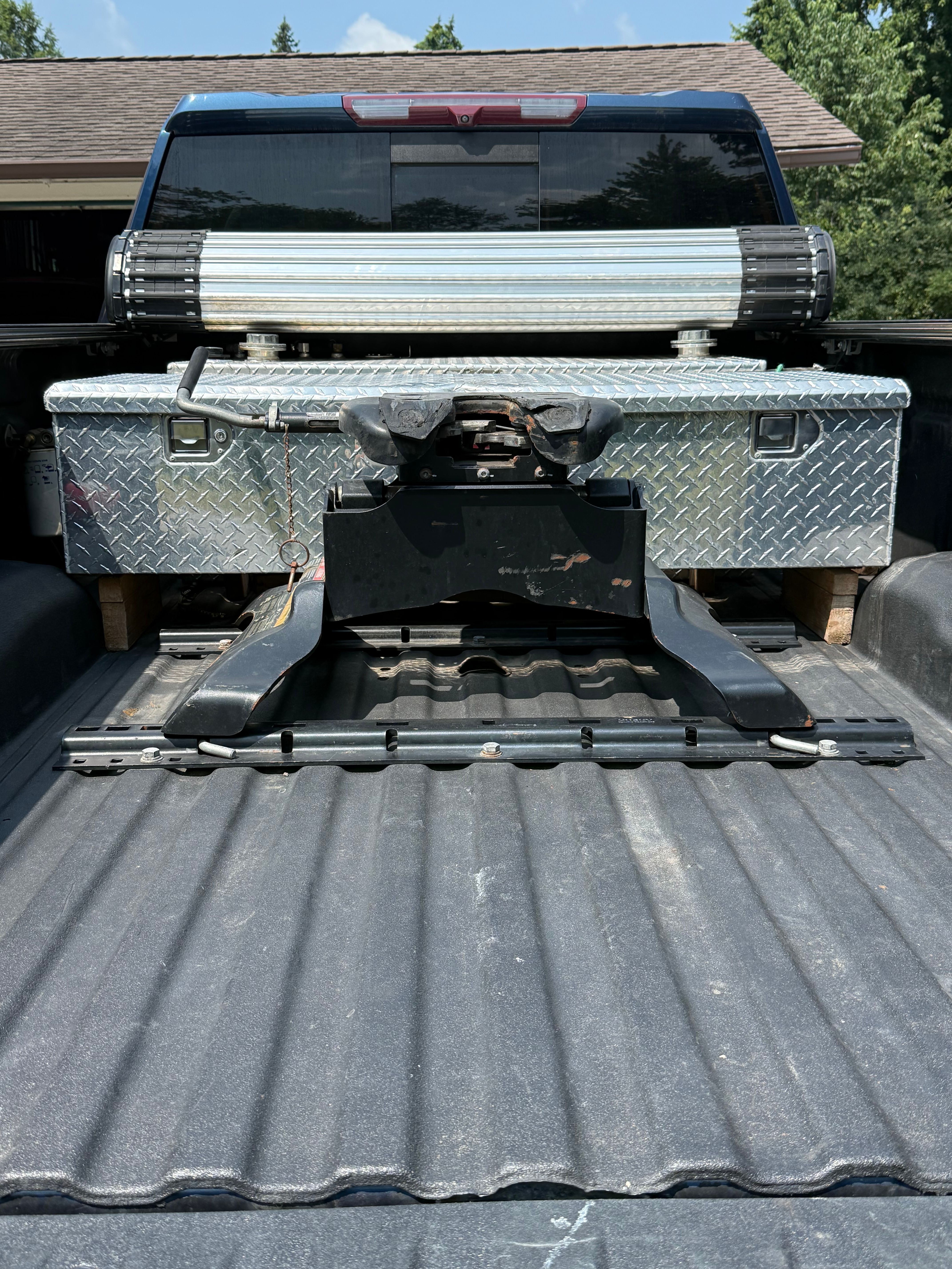 Used 2022 GMC Sierra 3500 Denali AWD/4WD image 15