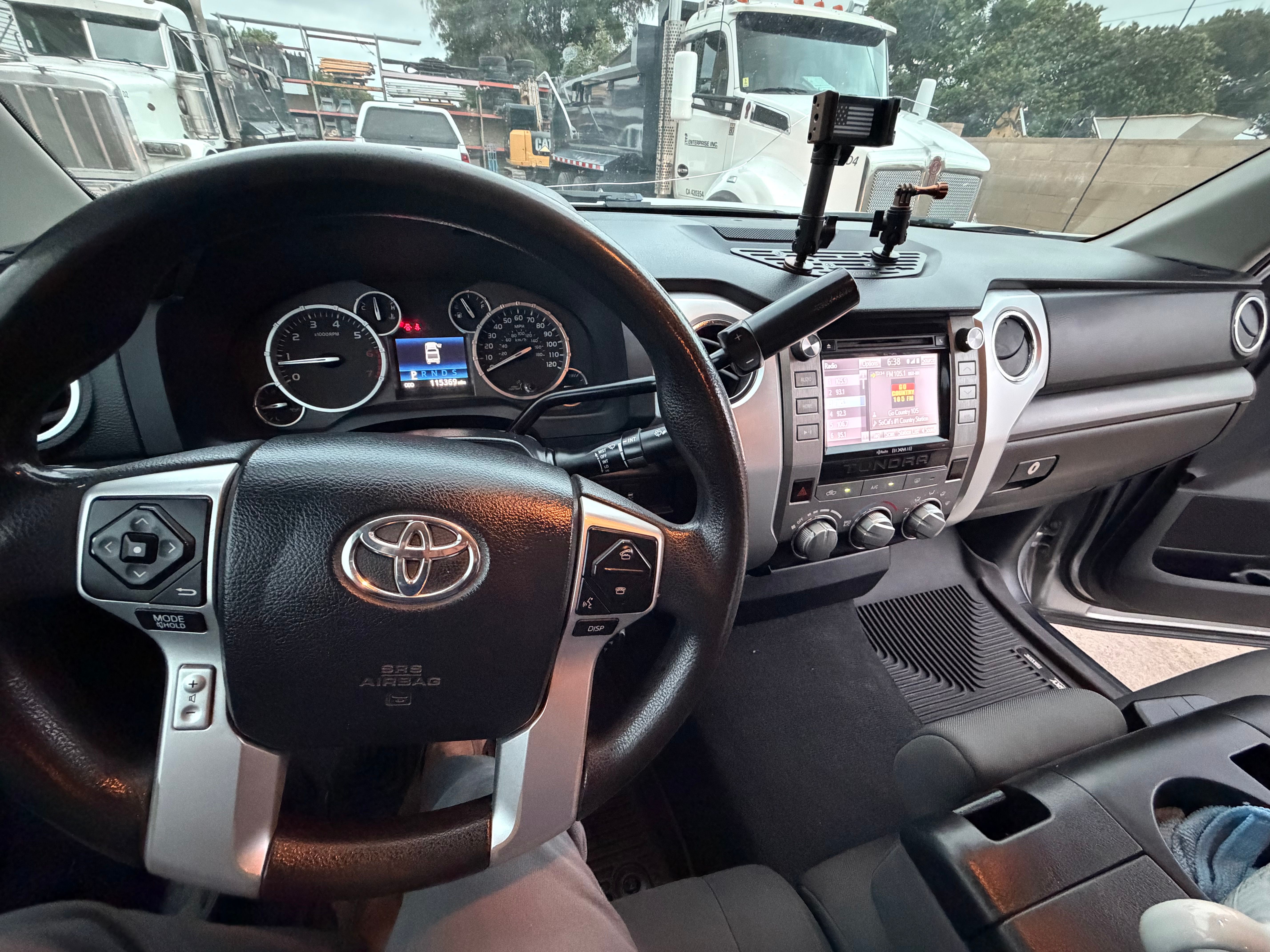 Used 2014 Toyota Tundra SR5 RWD image 12